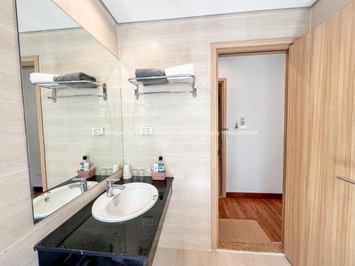 Marina Seaside Boutique Hotel Phu Quoc - Infinity Pools