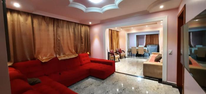 Apto Deluxe 3 Quartos