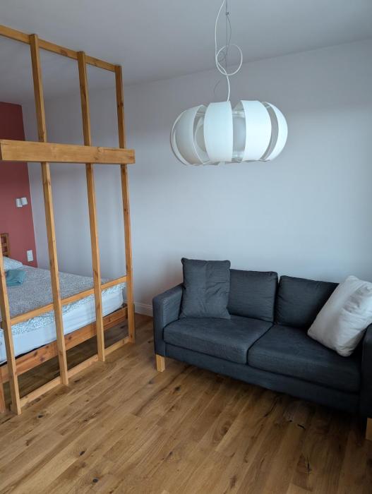 Fresh & Modern Studio 2