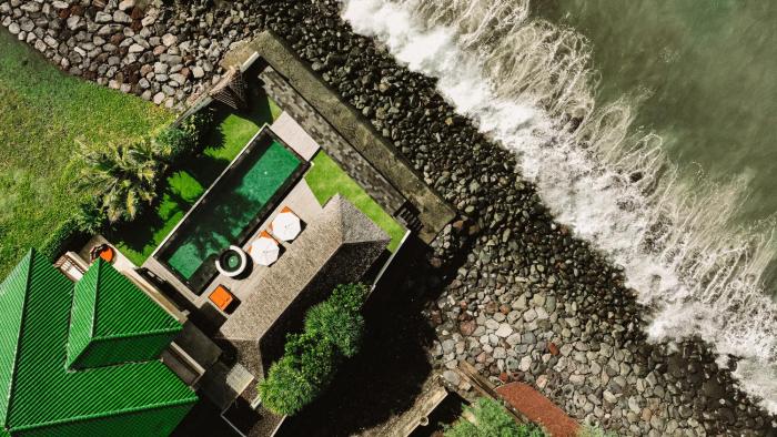 Villa Rosita Oceanfront Villa with Private Chef in Bali