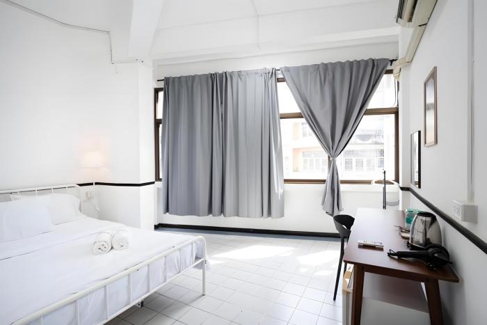 xx GO INN MRT Hua Lamphong - วัดไตรมิตร