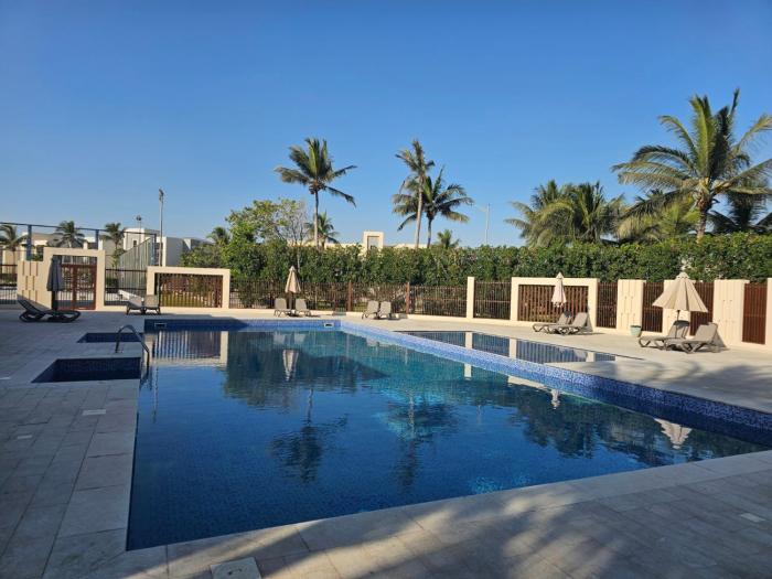 Hawana Salalah - Cozy 1BHK with Outdoor Pool هوانا صلالة - شقة مع مسبح خارجي