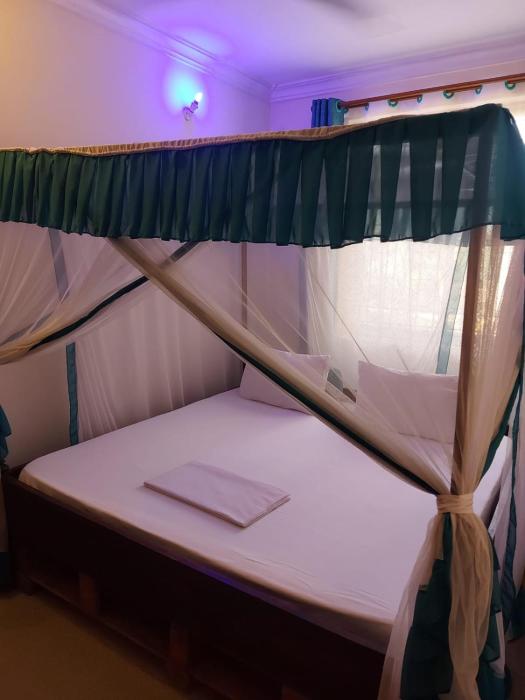 MJ BRACHA Holiday Home