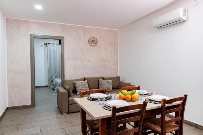 Meschita Little House