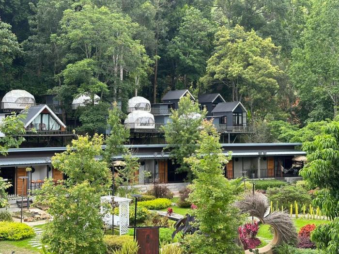 Baan Noon Norn Mae Jam