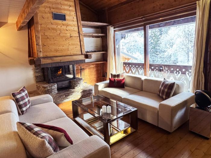 Exceptional Duplex, Cozy & Authentic Atmosphere