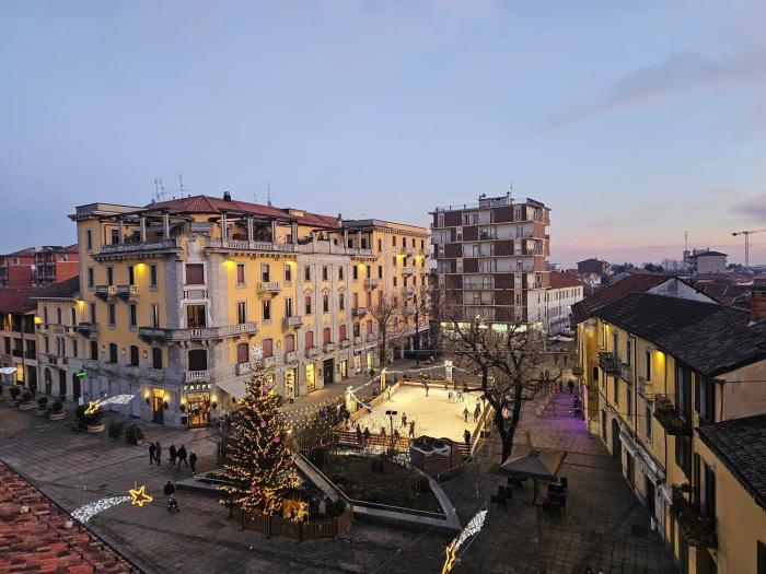 Magenta Galleria Apartment