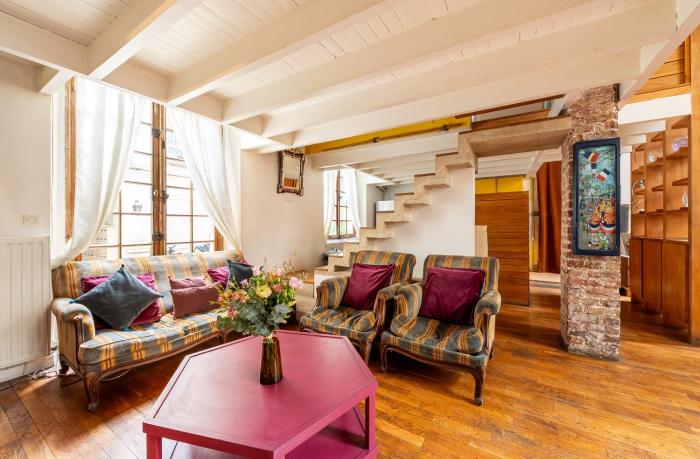 Le Marais l 3BR - Home in Paris with Terrace