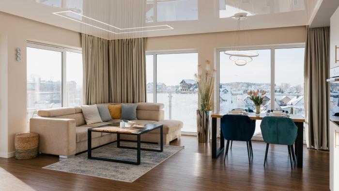 Król Plaza, Sun & Snow