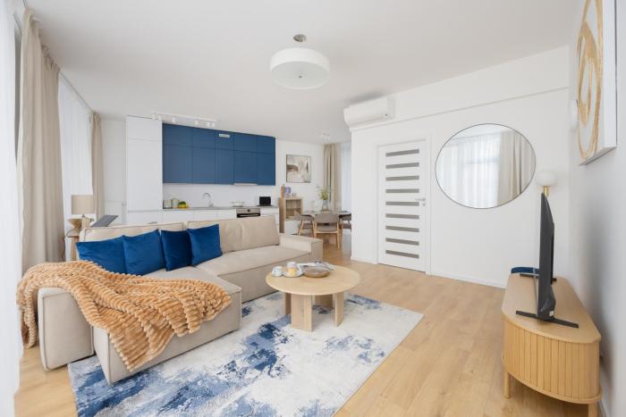 LUX City Center Browary Warszawskie Apartments by Noclegi Renters