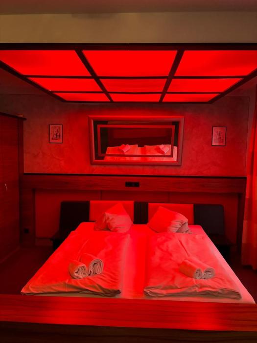 Play Room- Adult only