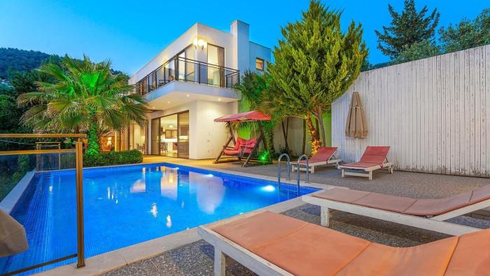 Secluded 2 bedroom luxury villa in islamlar