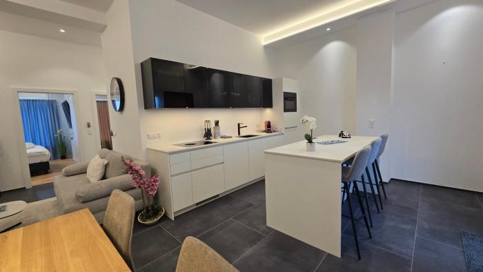 Apartment Local Uetendorf