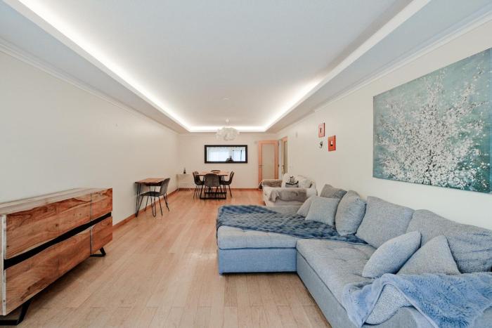 Dream House by Cascais Market