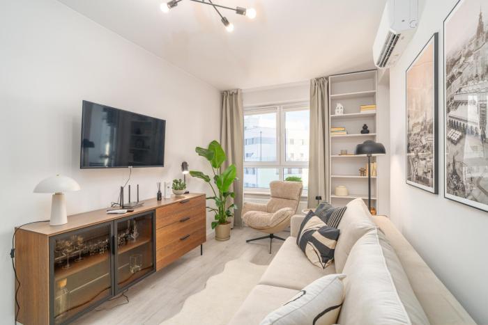 Tauron Arena - Parking, Balcony, AirCon - by Rentujemy