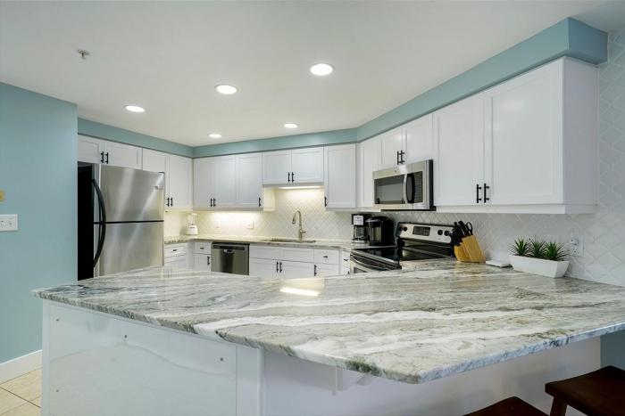 Westwinds 4833 - Beachfront Condo in Miramar Beach with Ocean Views & Many Community Amenities