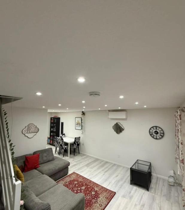 3 bed room family house with double bathrooms