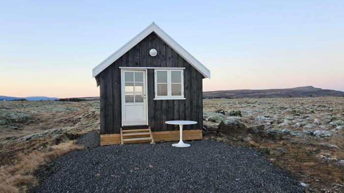 Lava Rock Cabin - BRAND NEW LISTING
