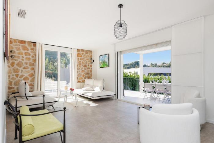 Villa Azur Riviera Lounge, 10 people - comfort