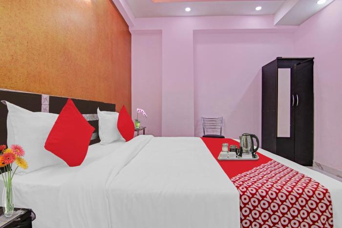 Super Hotel O Rishabh Inn