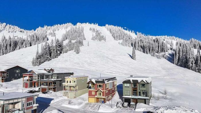 Arnica Chalet 2bd 2bath Ski In Out Silver Star