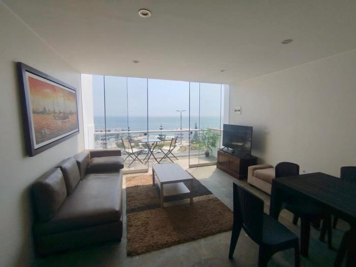 Apartment facing Mirador Analí