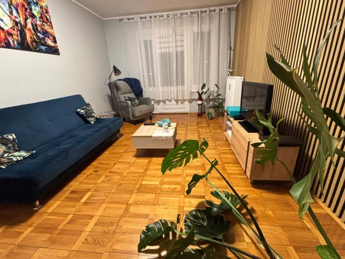 Apartament 18