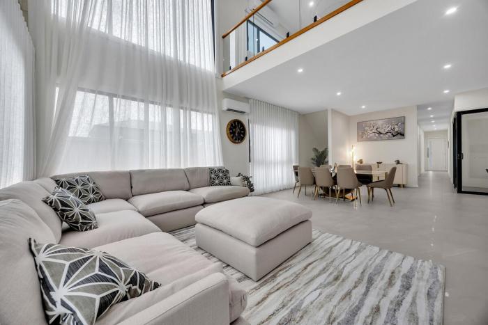 Modern Luxury Escape Perfect for Groups & Families