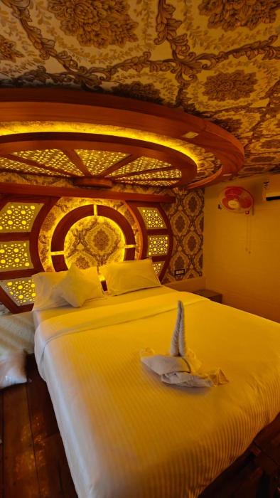 Anugraha Houseboat Ambassador