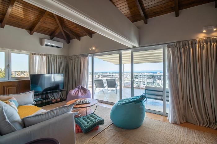 Luxury Apartment in Glyfada with Sea View