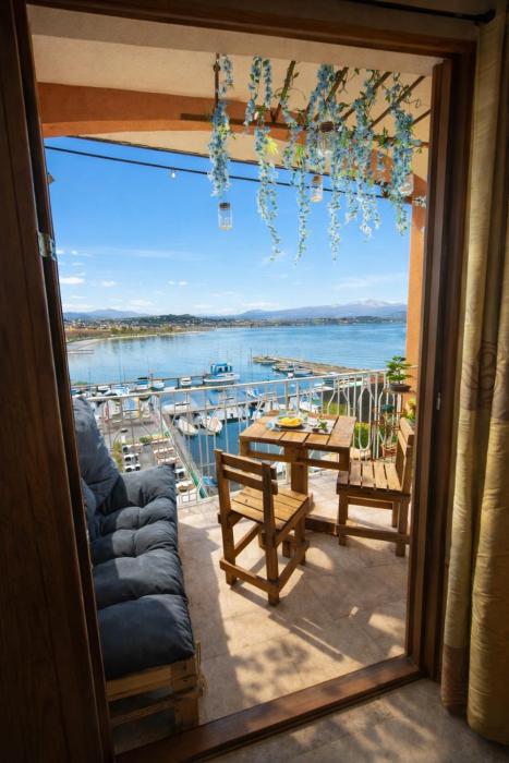 Pura Vida Deluxe - Front Lake View Garda