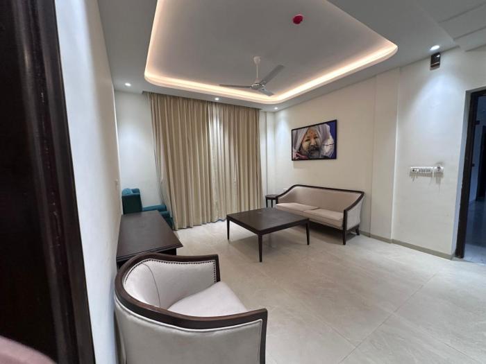 Hotel Grand Triveni