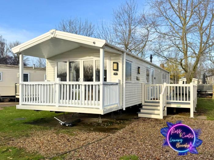 Lavish Larch 16 Larch view