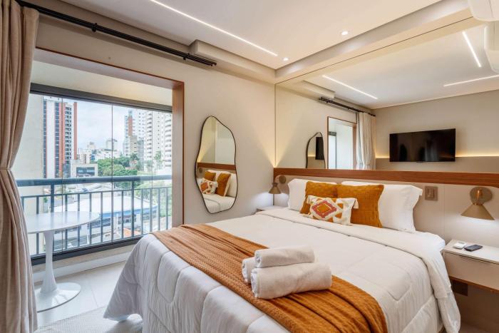 Studio Completo a 900m do Metro das Clinicas IP607