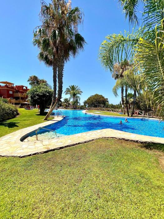 M & M Reserva de Marbella - EaW Homes