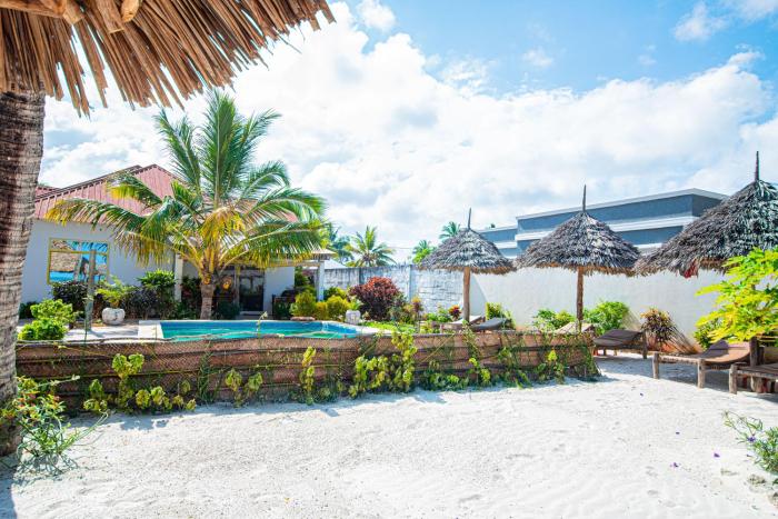 Pongwe Beachfront Villa
