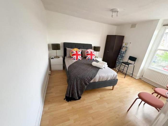 Brixton Bright Apartment