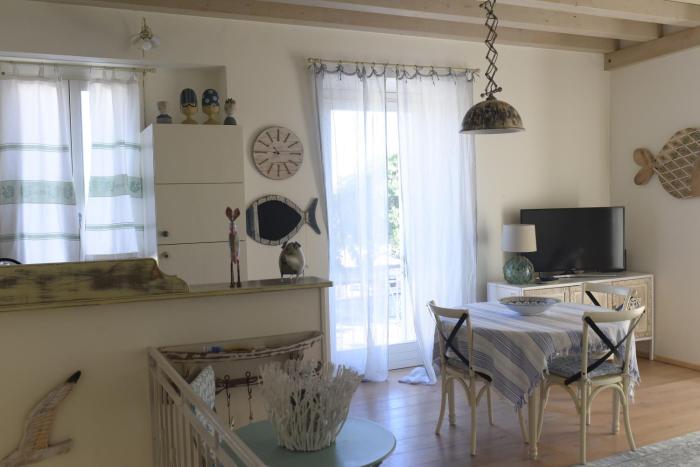 Laura & Gianni apartment