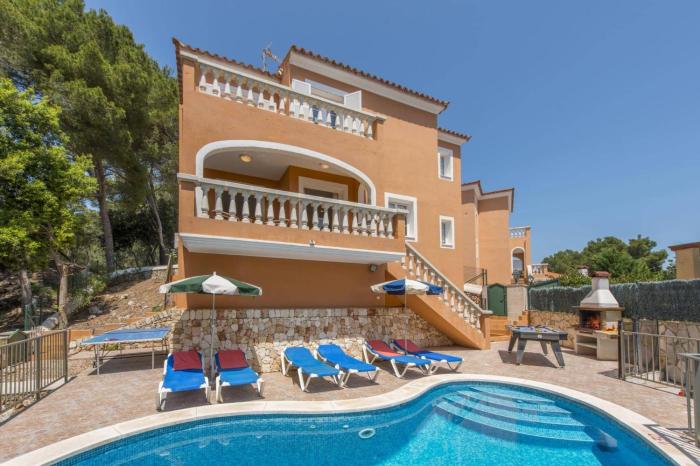 Villa Carmen Galdana by Villa Plus