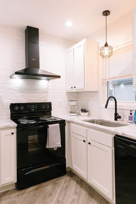 Goldenrod - Studio in Downtown Lexington