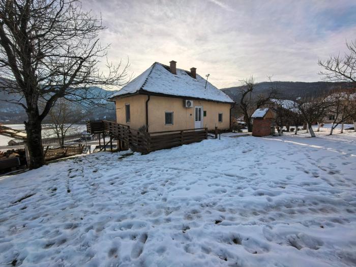 Породично газдинство Вучићевић Porodično gazdinstvo Vučićević