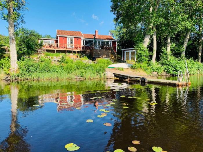 Holiday home Lunding, lakeside location in southern Småland