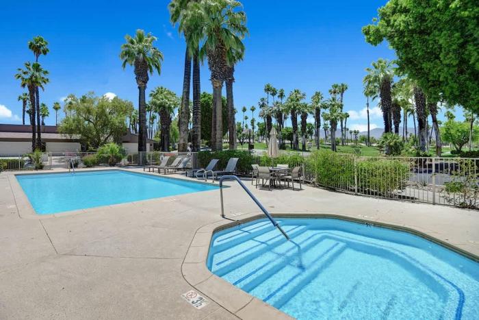 VS910 - Desert Chic - Alice Lodging