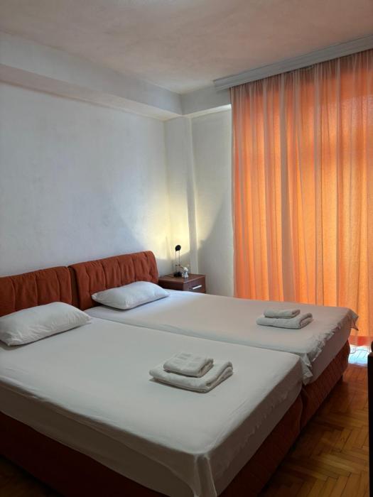 Deus Apartment
