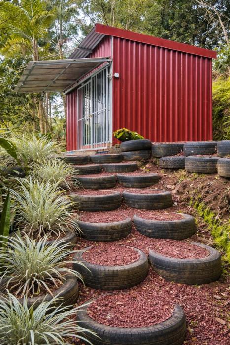 Jungle Cabin w Pool & Nature Trails