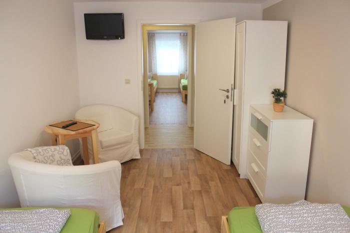 Doppelzimmer - Monteurswohnung - Arbeiterwohnung 4-8 Personen