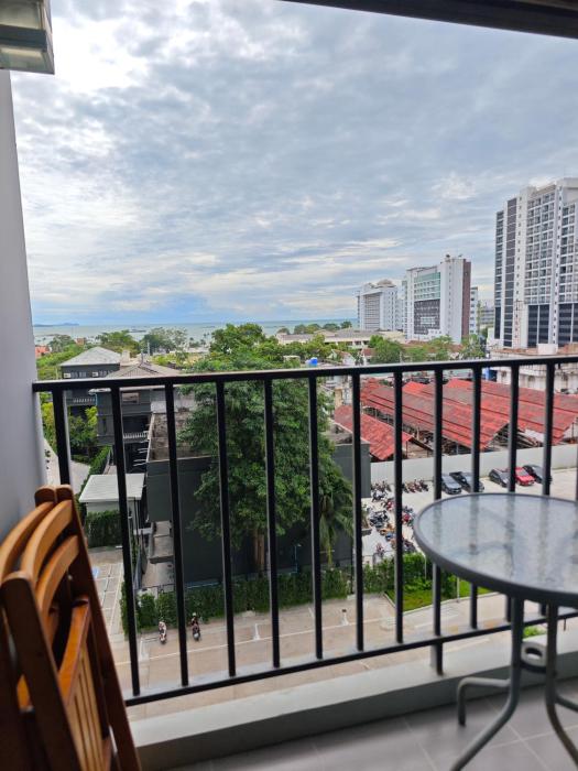 Pattaya Sea View Condo