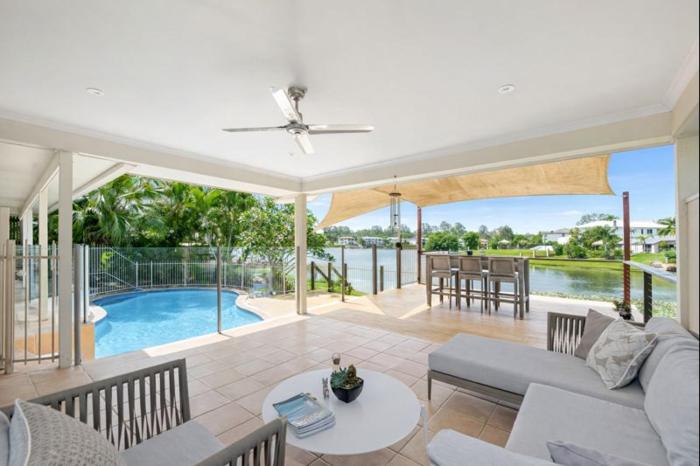 Serene Lakefront Villa, Westlake, Brisbane