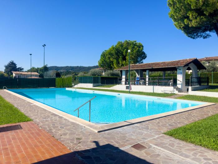 Borgo Adige by Whale Homes