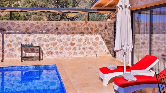 Kördere 1 bedroom secluded villa with private pool hot tub